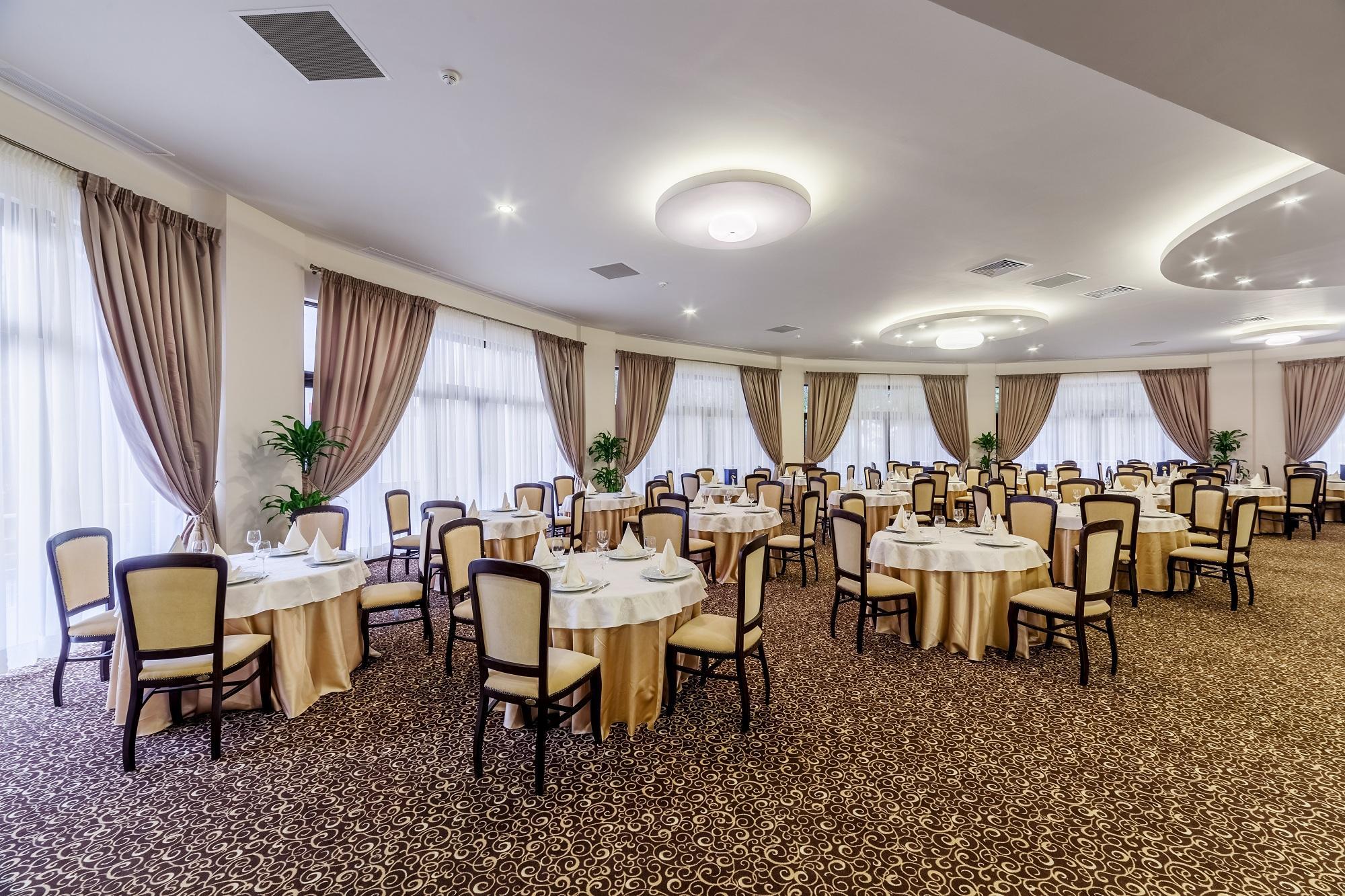 Hotel Sir Royal Bucharest Exterior photo